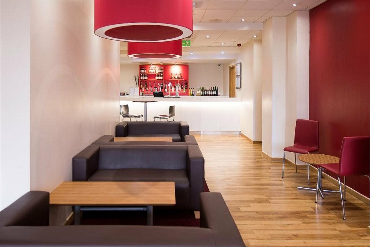 Travelodge Nottingham Central Buitenkant foto
